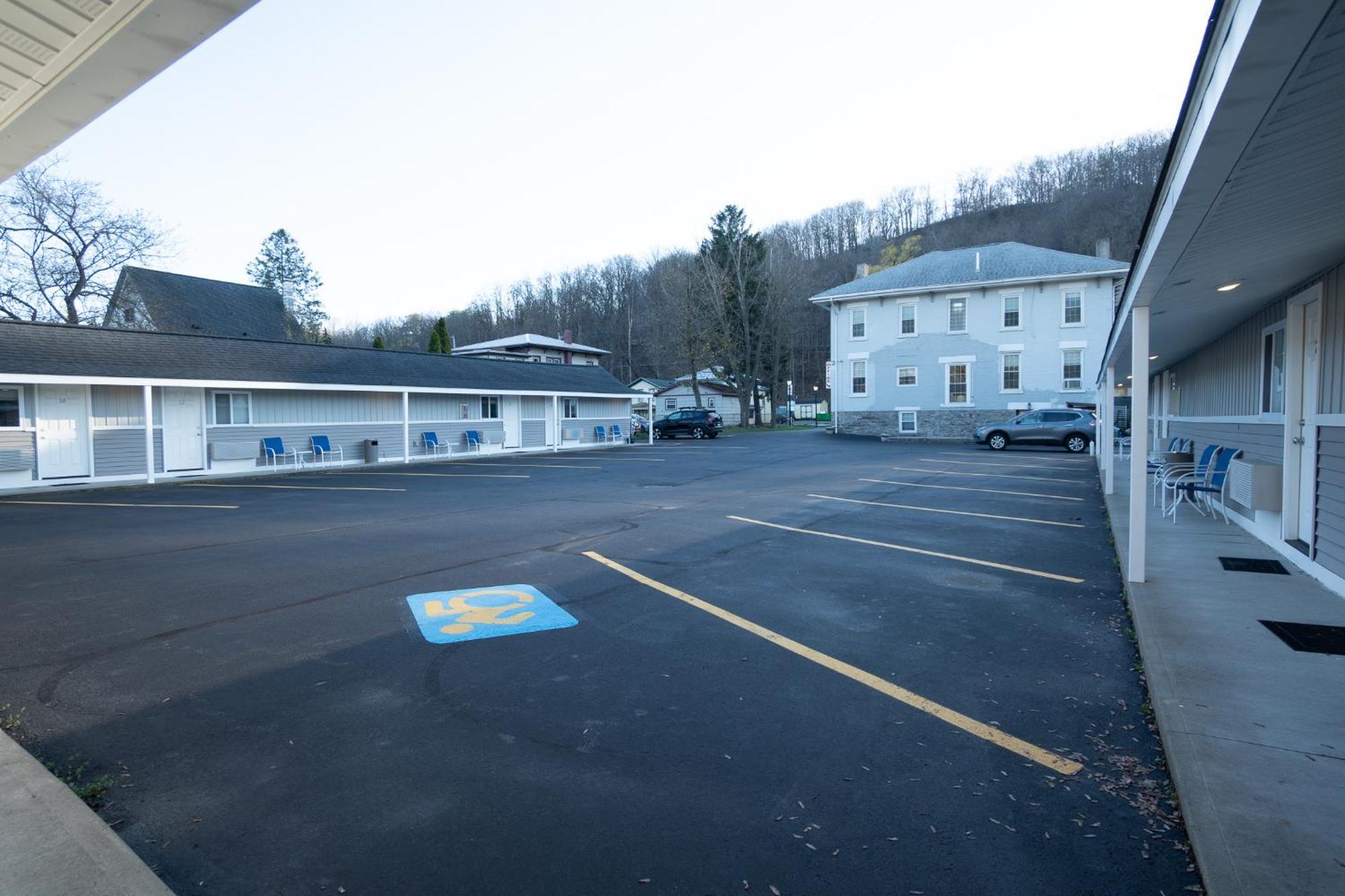 Watkins Motel Watkins Glen Exteriér fotografie